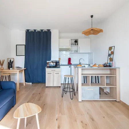 Apartment L'amiral * Clim * A 2 Minutes * Wifi * Centre *