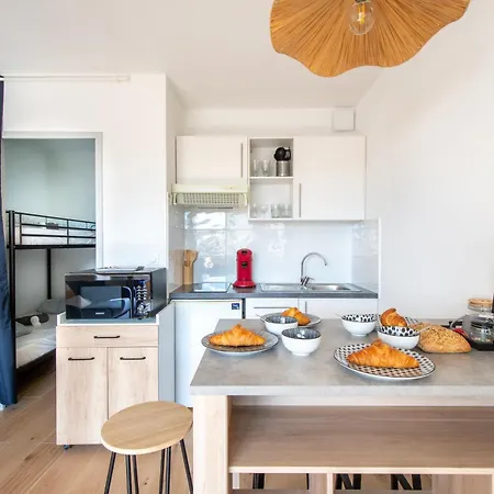 Apartment L'amiral * Clim * A 2 Minutes * Wifi * Centre *